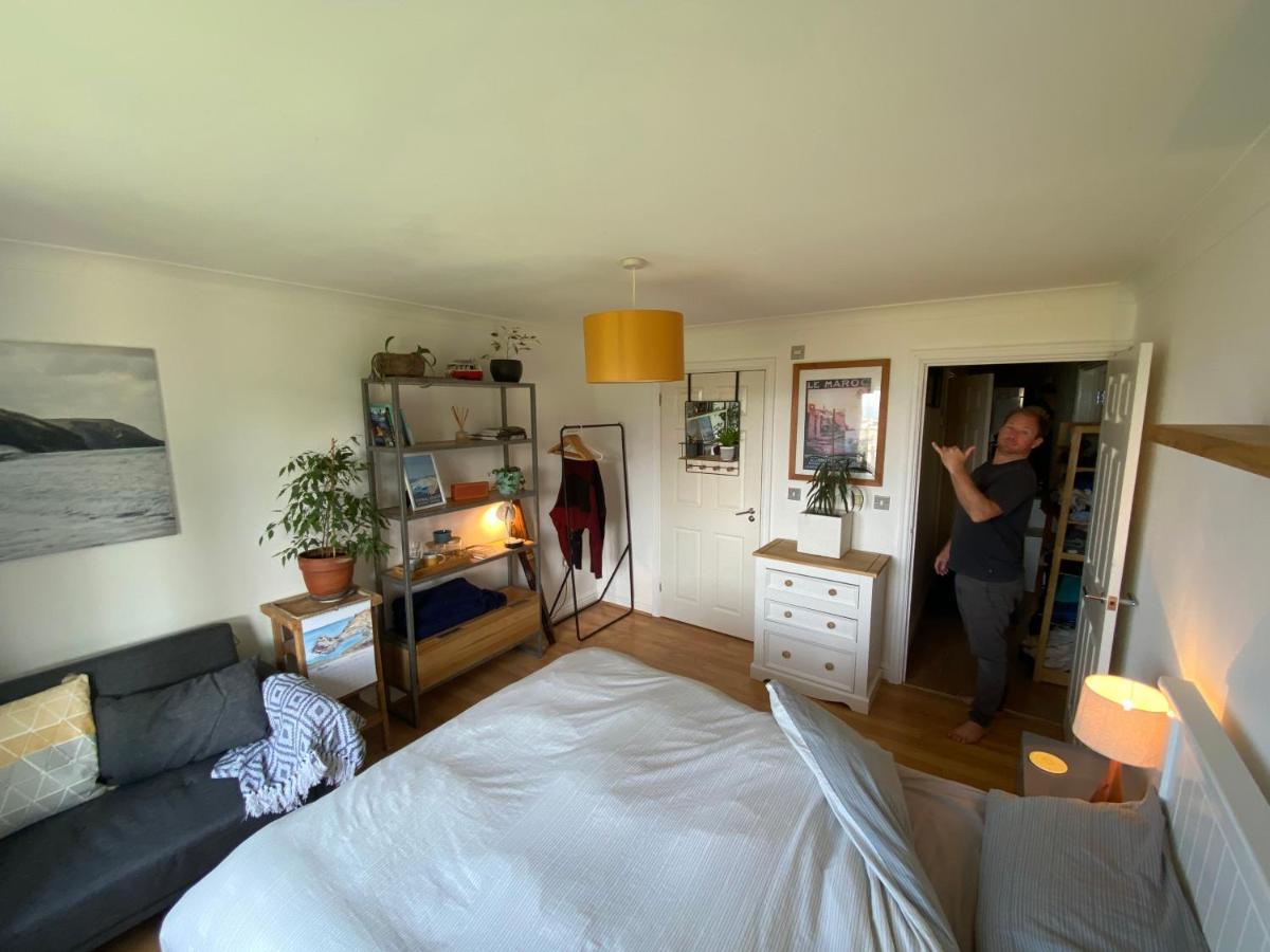 Sea Views On Fistral. Lovely Private Bedroom New Quay Buitenkant foto